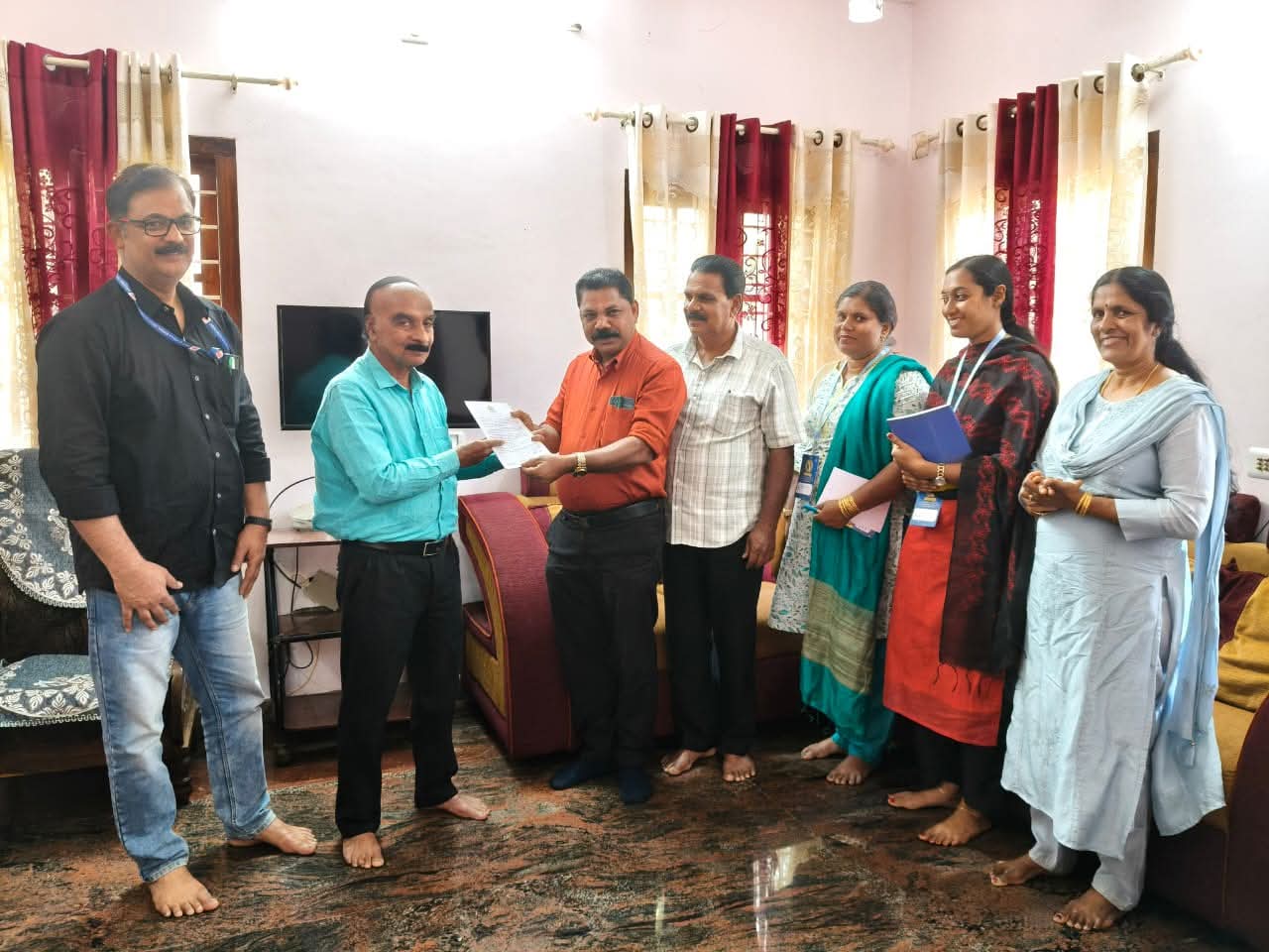 നവകേരളം സിറ്റിസൺ റസ്പോൺസ് പ്രോഗ്രാം: സുൽത്താൻ ബത്തേരിയിൽ ഗൃഹ സന്ദർശനത്തിന് തുടക്കമായി
