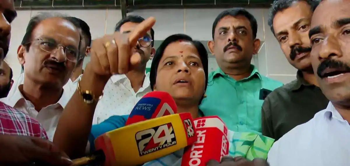 കാട്ടാനയാക്രമണത്തില്‍ കൊല്ലപ്പെട്ട രാജുവിന്റെ കുടുംബത്തിന് 14ലക്ഷം രൂപ ധനസഹായം നല്‍കും; 5 ലക്ഷം ഇന്ന് കൈമാറും.