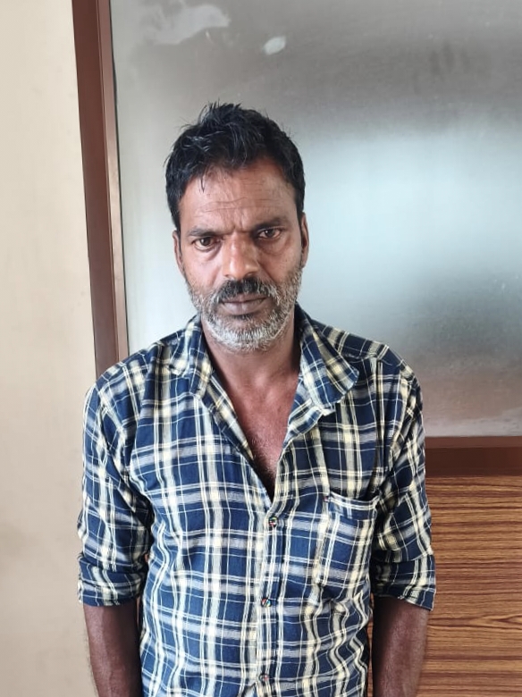 മകനെ കോടാലി കൊണ്ട് തലക്കടിച്ചു കൊലപ്പെടുത്തിയ പിതാവിന് ജീവപര്യന്തം തടവും പിഴയും